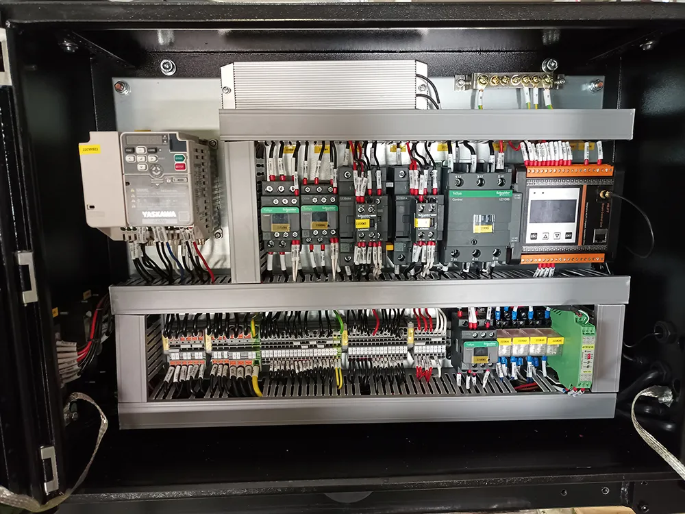 Protección De Equipos Eléctricos De Grúa Protección De Equipos Eléctricos De Grúa